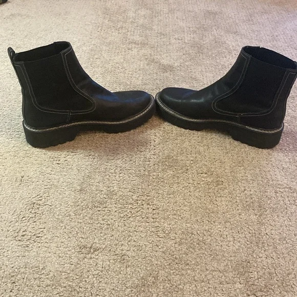 Calvin Klein leather boots - Picture 4 of 6